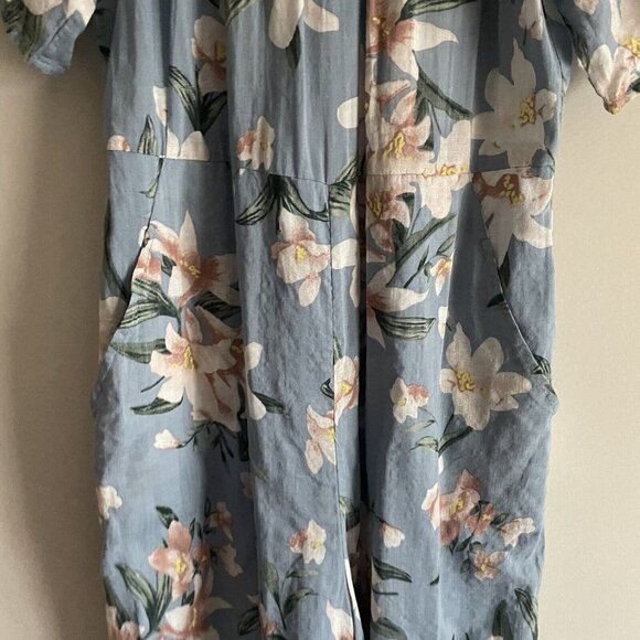 Loveriche Women SZ L Blue Floral Off Shoulder Ruffle Top Wide Leg Jumpsuit NWT - Picture 4 of 12